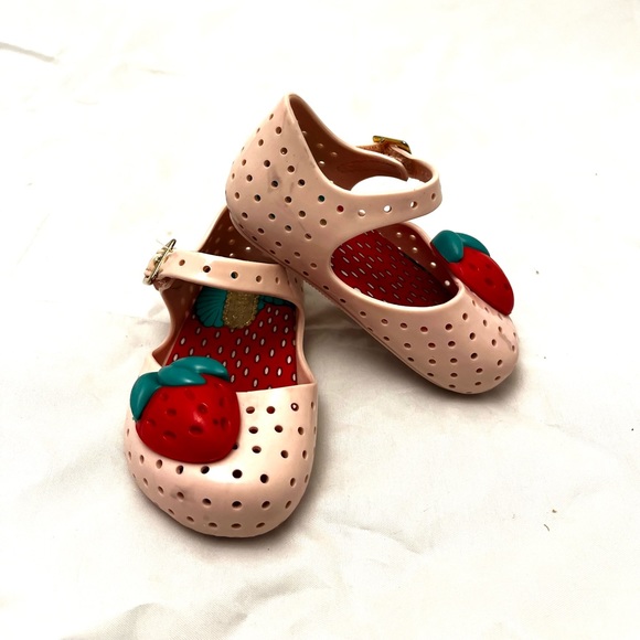 Mini Melissa Strawberry Furadinha Shoes sz 5 - Picture 7 of 9